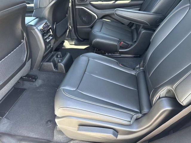 New 2026 Jeep Grand Cherokee L Limited image 10