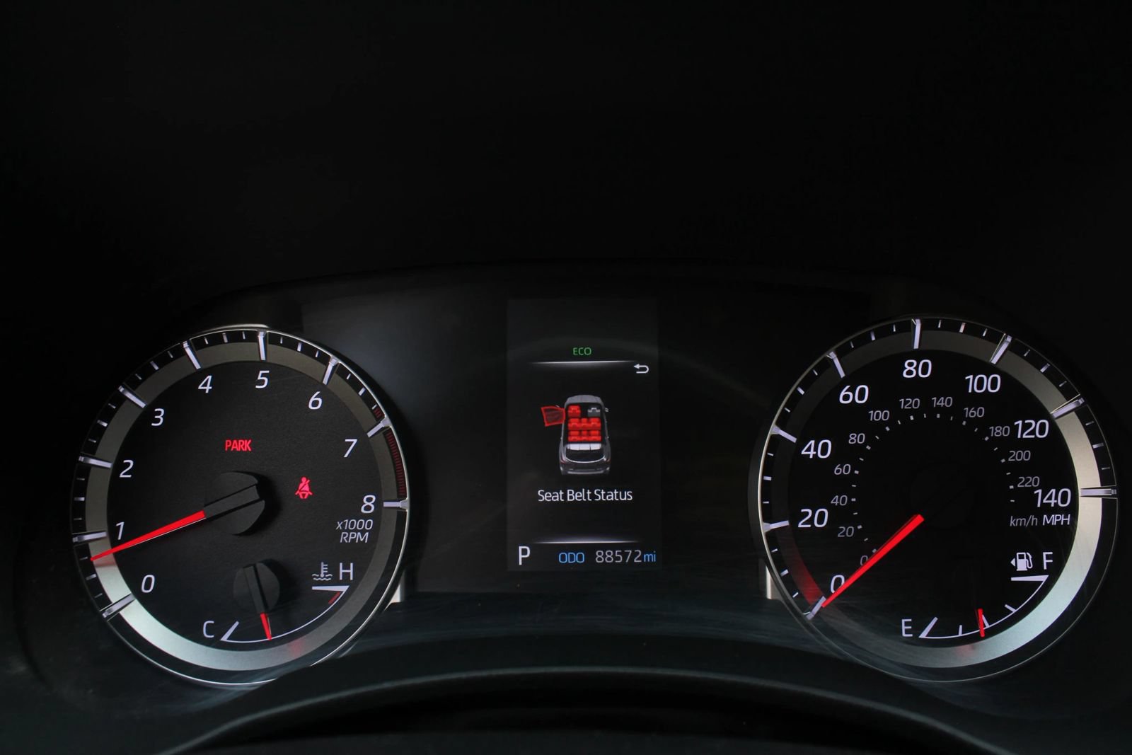 Used 2020 Toyota Highlander L AWD/4WD image 31