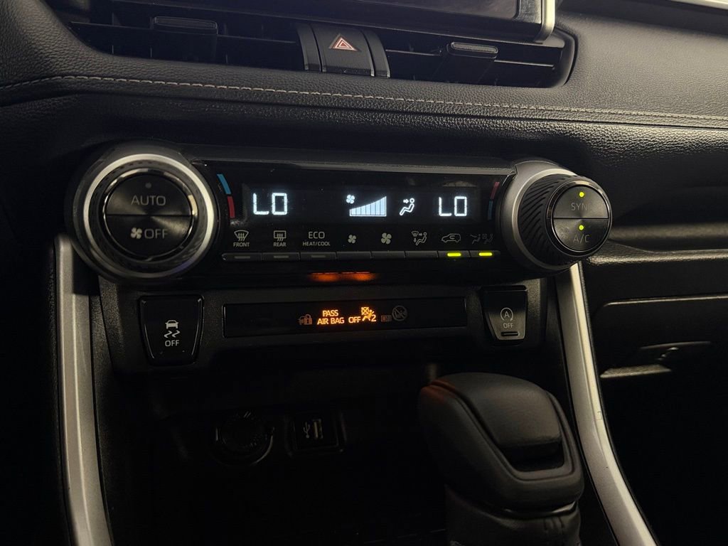 Used 2024 Toyota RAV4 XLE image 15