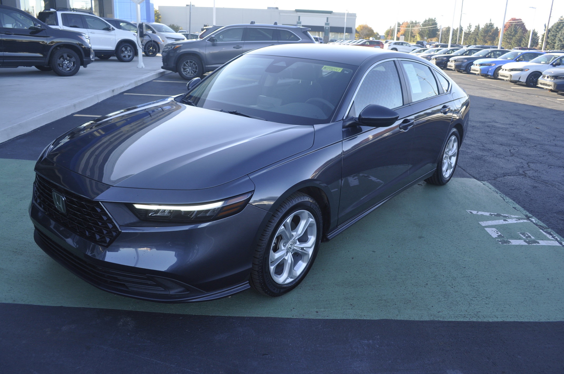 Certified 2023 Honda Accord LX image 3