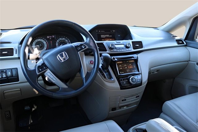 Used 2016 Honda Odyssey SE image 13