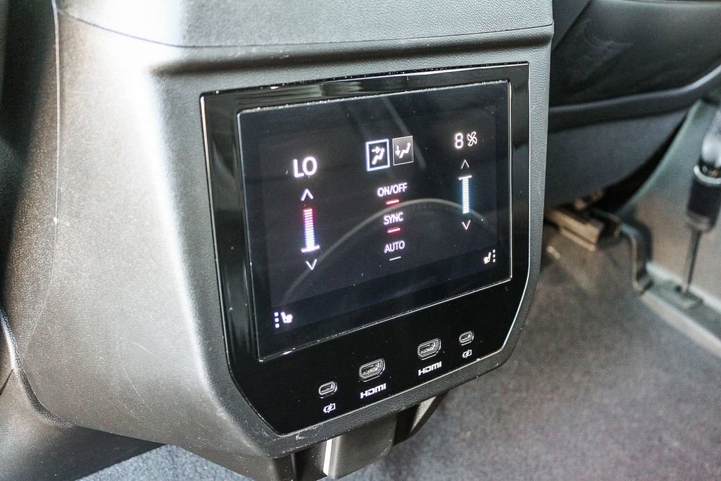 Used 2025 GMC Yukon XL Denali Ultimate w/ LPO, Floor Liner Package image 27