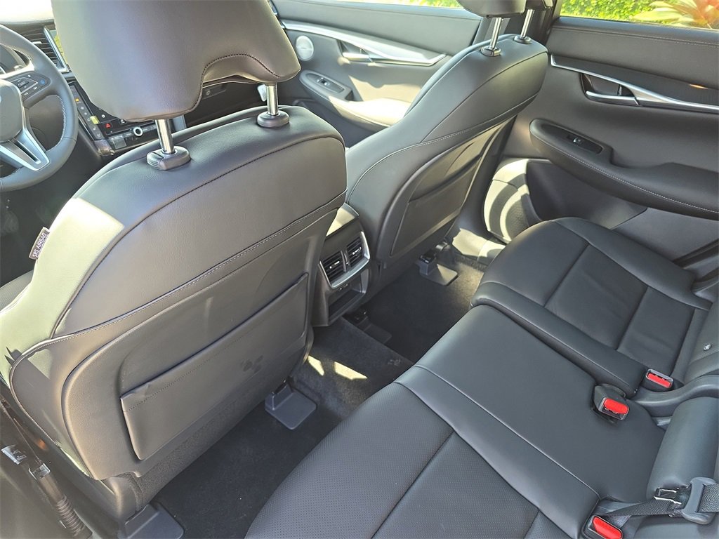 New 2025 INFINITI QX50 Sport image 15