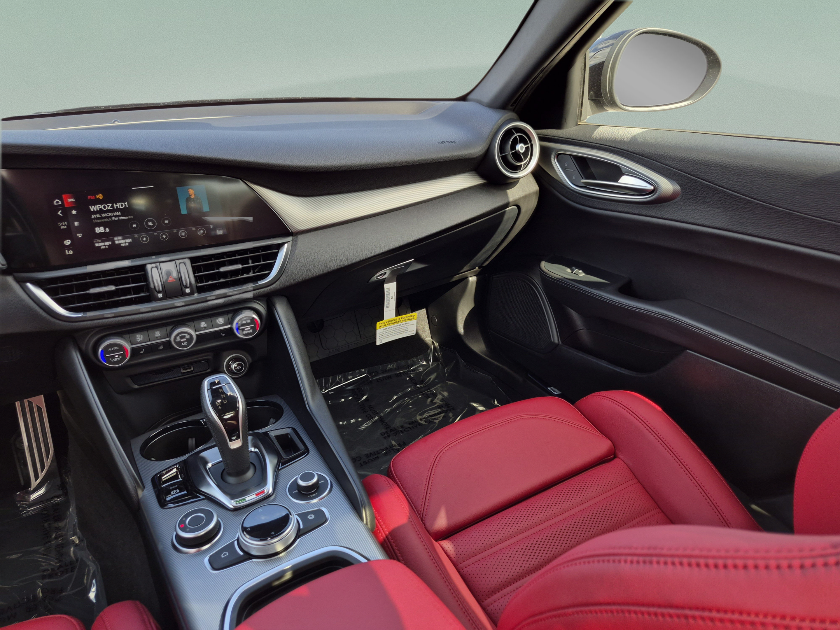New 2026 Alfa Romeo Giulia w/ Driving Assist Package RWD image 41