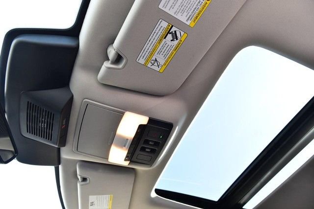 Certified 2025 Nissan Pathfinder SL w/ SL Premium Package image 25