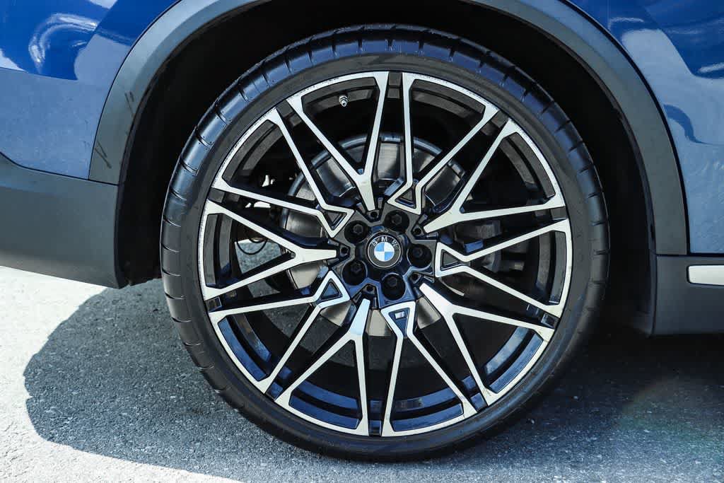 Used 2021 BMW X5 xDrive40i w/ Premium Package AWD/4WD image 12