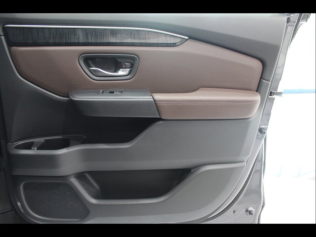 Certified 2023 Honda Pilot Elite image 26