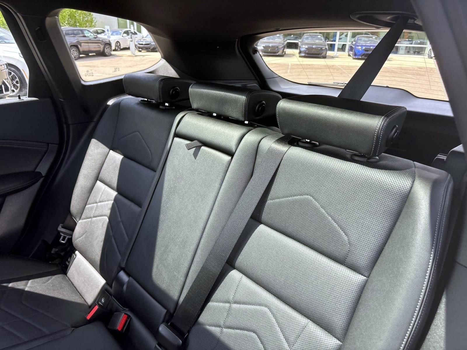 Used 2023 BMW X1 xDrive28i AWD/4WD image 26