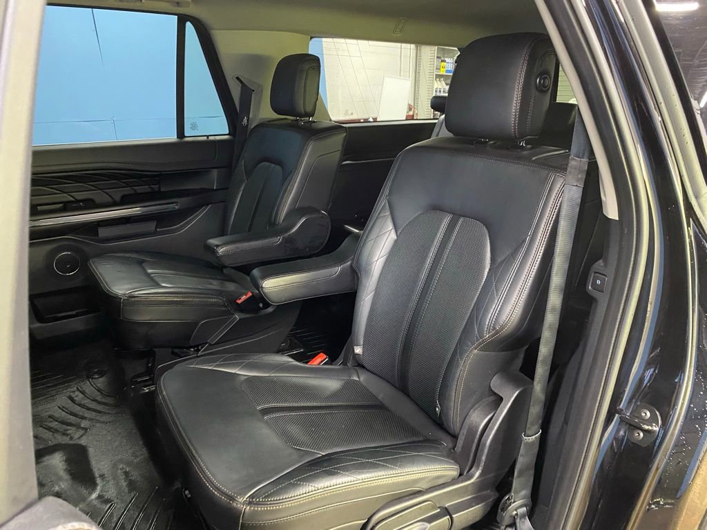 Used 2019 Ford Expedition Max Platinum image 37
