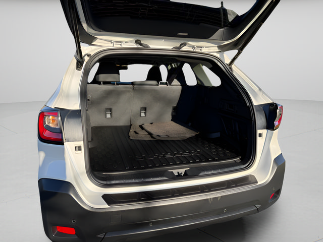 Used 2024 Subaru Outback Onyx Edition AWD/4WD image 13