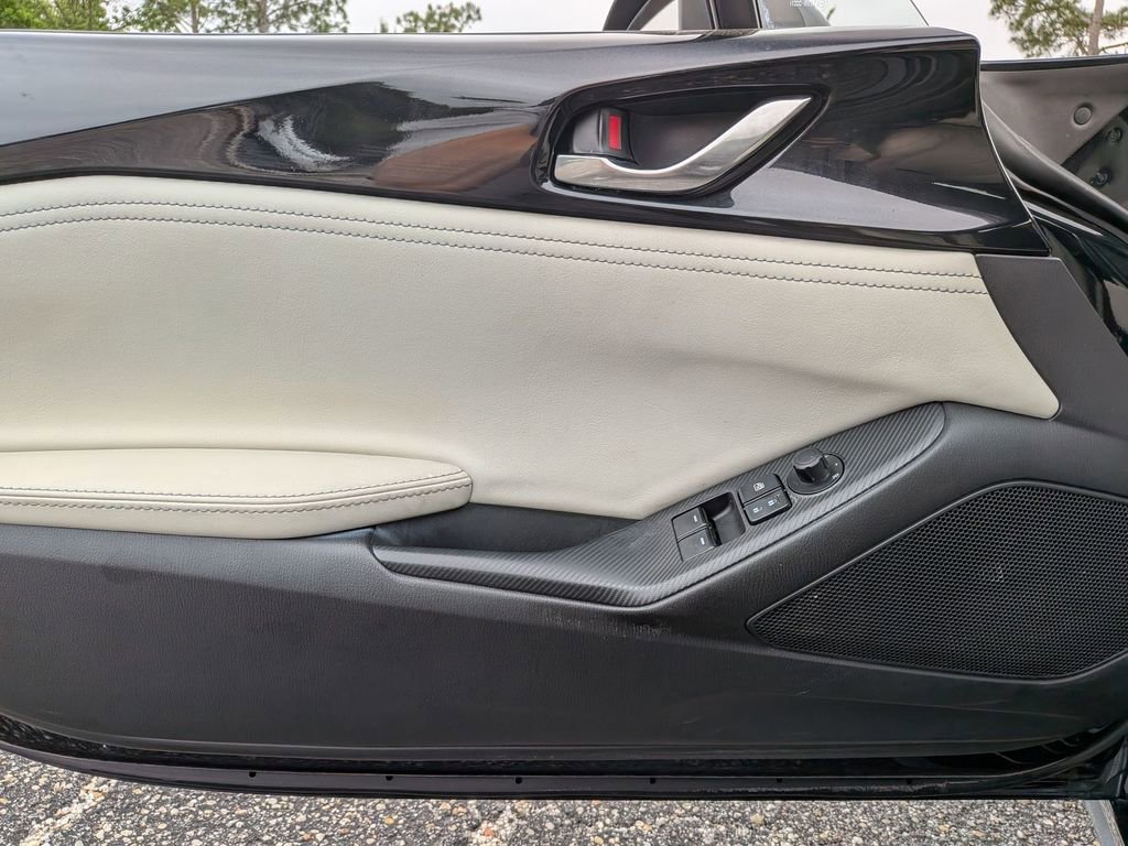Used 2021 MAZDA MX-5 Miata Grand Touring RWD image 31