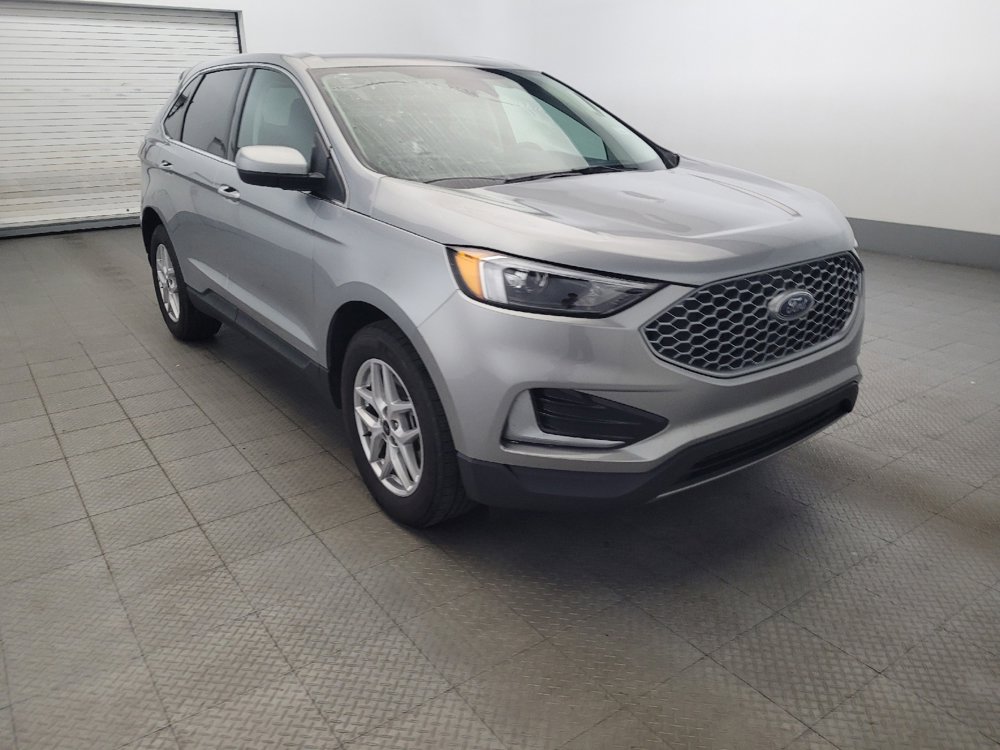 Used 2024 Ford Edge SEL image 13