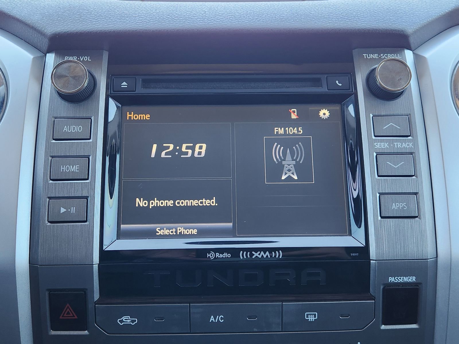 Used 2017 Toyota Tundra SR5 image 19