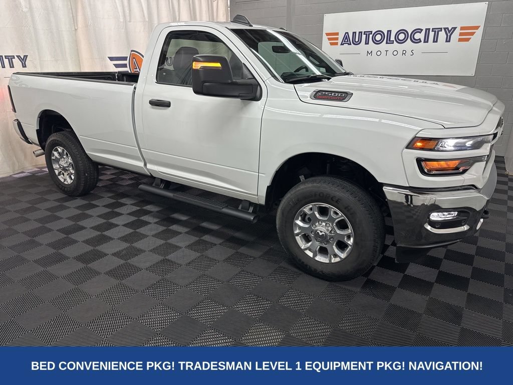 Used 2025 RAM 2500 Tradesman AWD/4WD image 1
