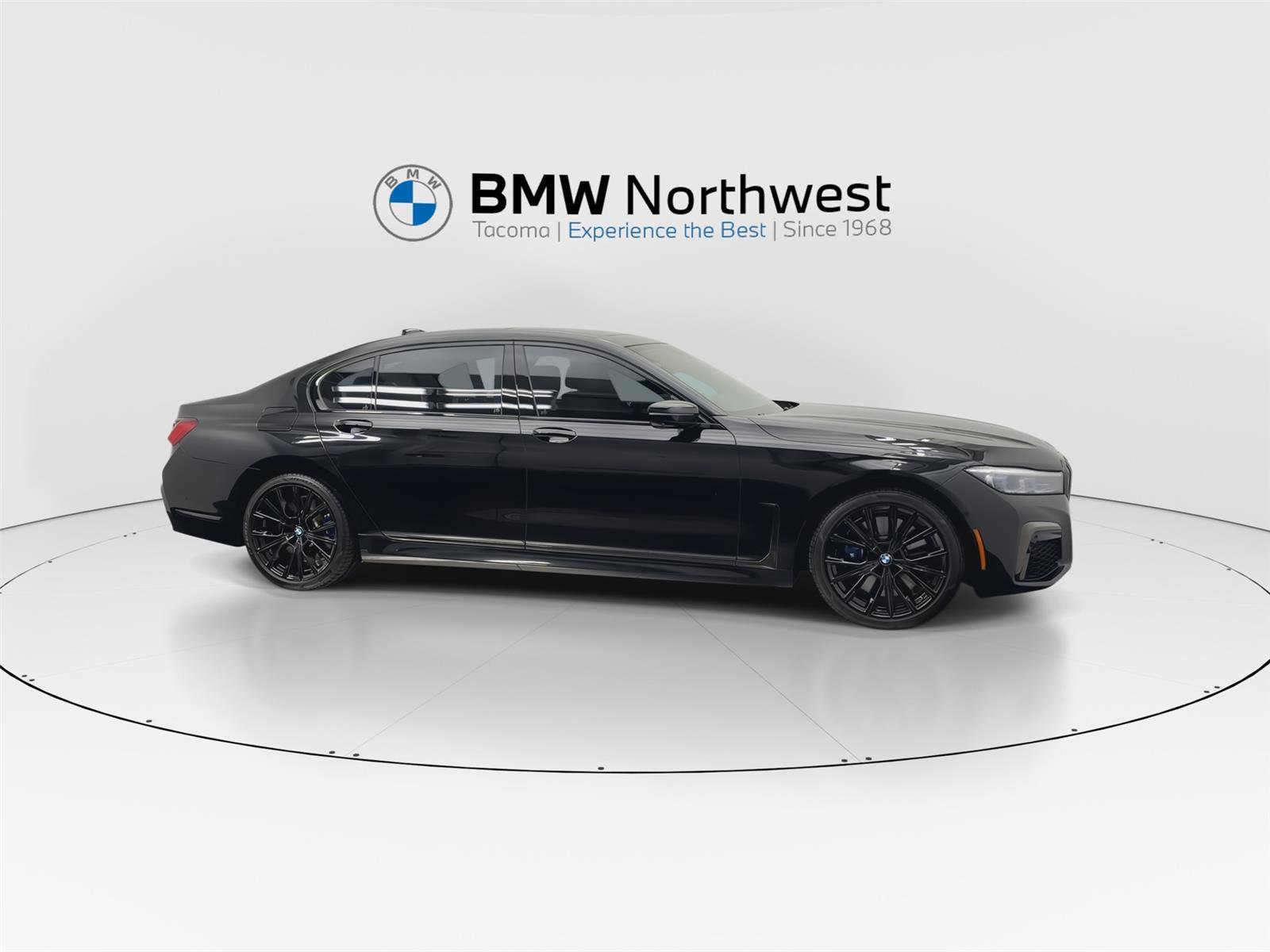 Used 2020 BMW 750i xDrive w/ Executive Package image 5