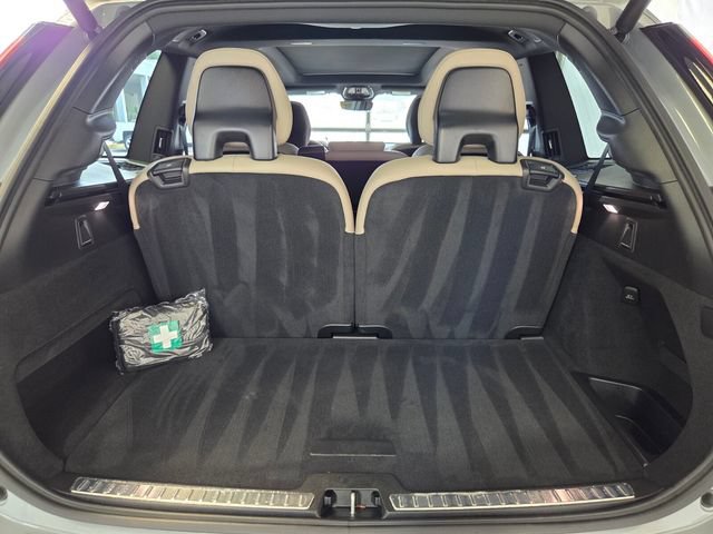 New 2026 Volvo XC90 B6 Plus w/ Protection Package Premier AWD/4WD image 46