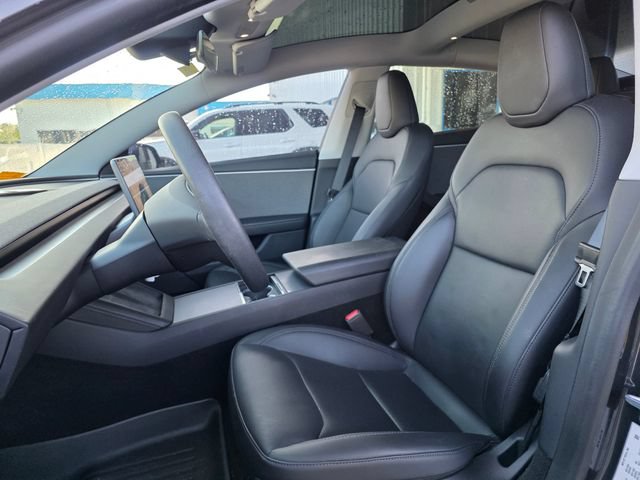 Used 2025 Tesla Model 3 Long Range RWD image 12