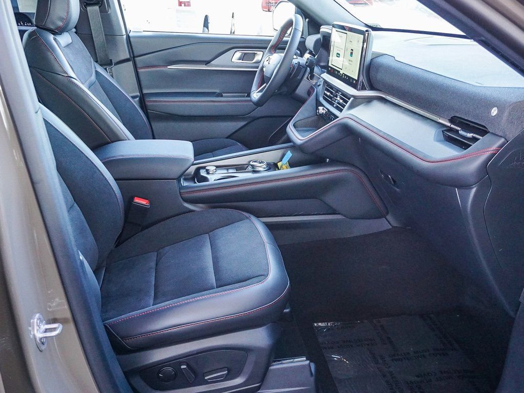 New 2026 Ford Explorer ST image 12