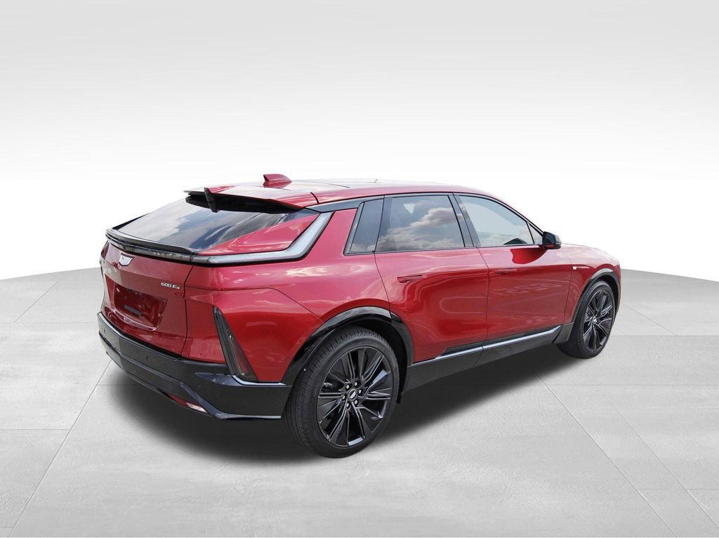New 2025 Cadillac Lyriq Sport w/ Nappa Leather Package video 4