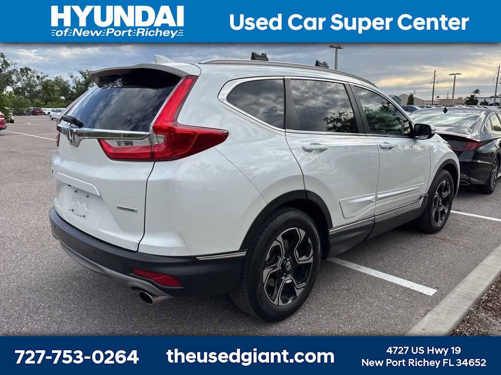 Used 2019 Honda CR-V Touring image 3