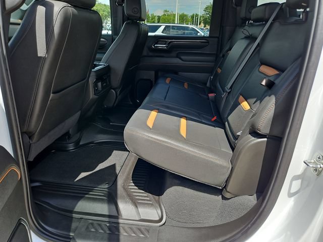 Used 2025 GMC Sierra 2500 AT4 AWD/4WD image 23