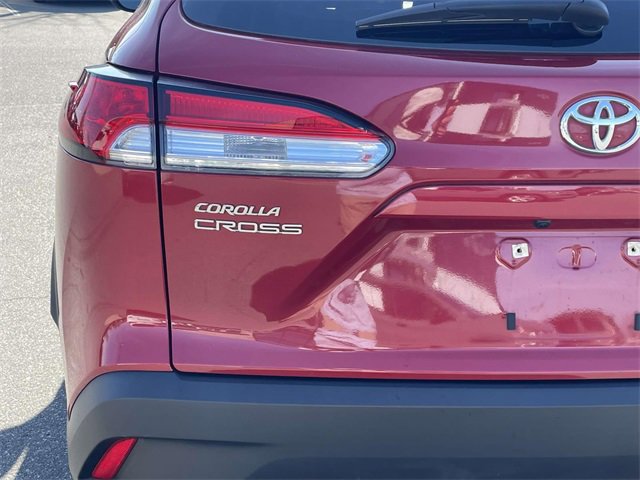 Used 2022 Toyota Corolla Cross LE image 15