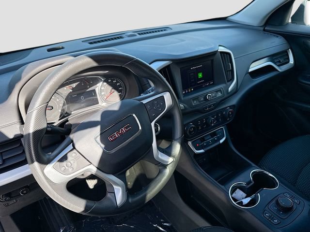 Used 2023 GMC Terrain SLE w/ Driver Convenience Package image 9