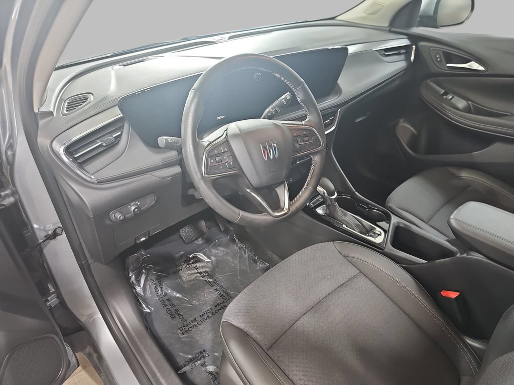 Certified 2025 Buick Encore GX Preferred w/ Comfort Package FWD image 19