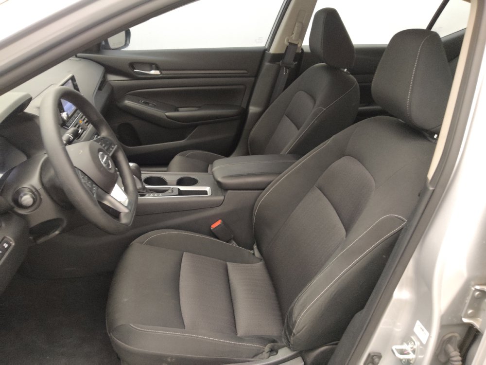 Used 2022 Nissan Altima 2.5 S FWD image 17