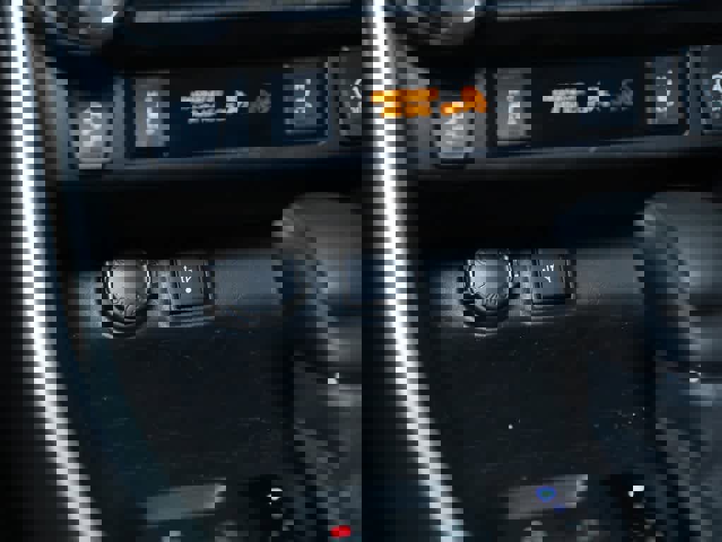 Certified 2020 Toyota RAV4 XLE image 26