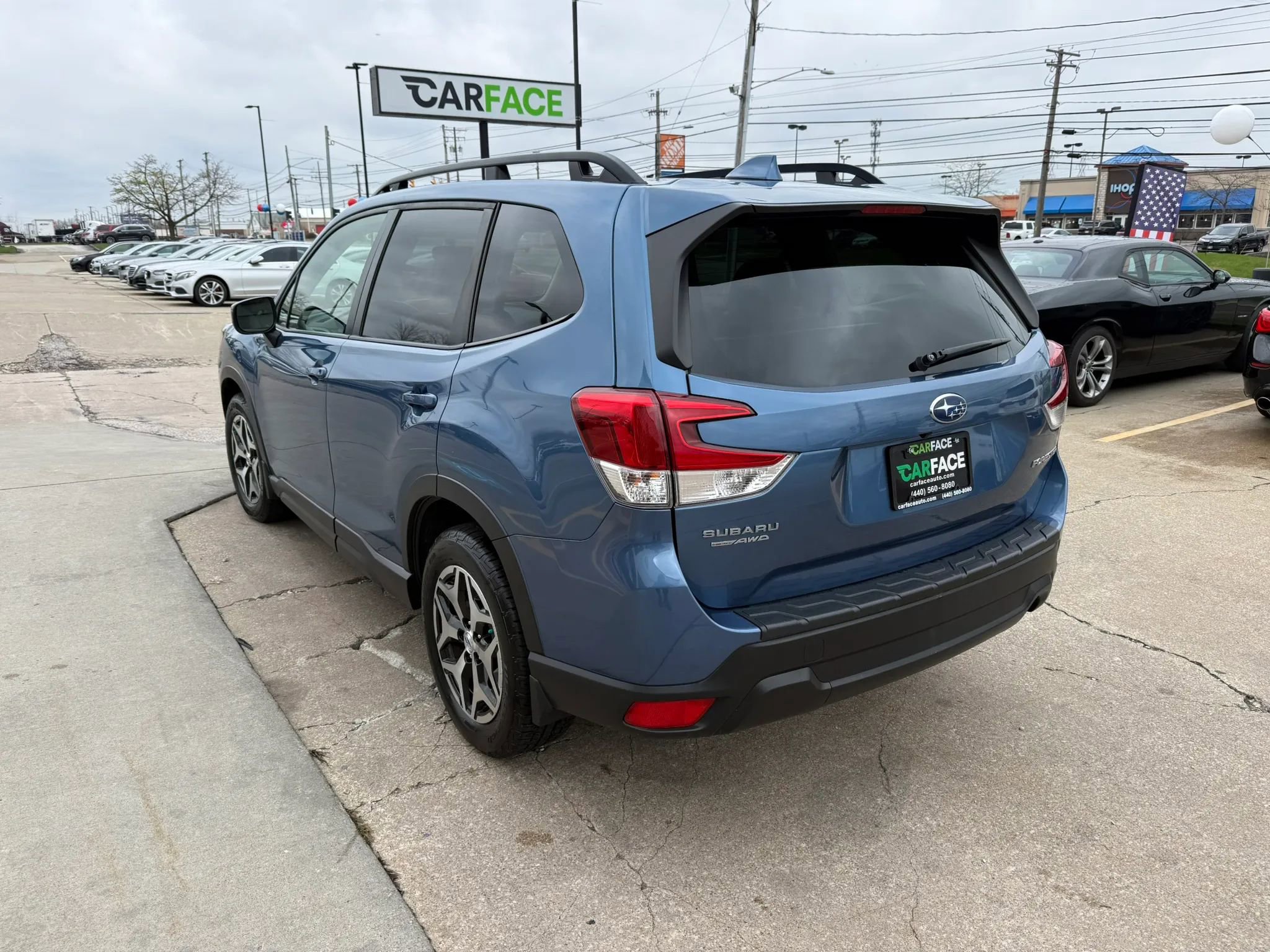 Used 2022 Subaru Forester Premium image 9