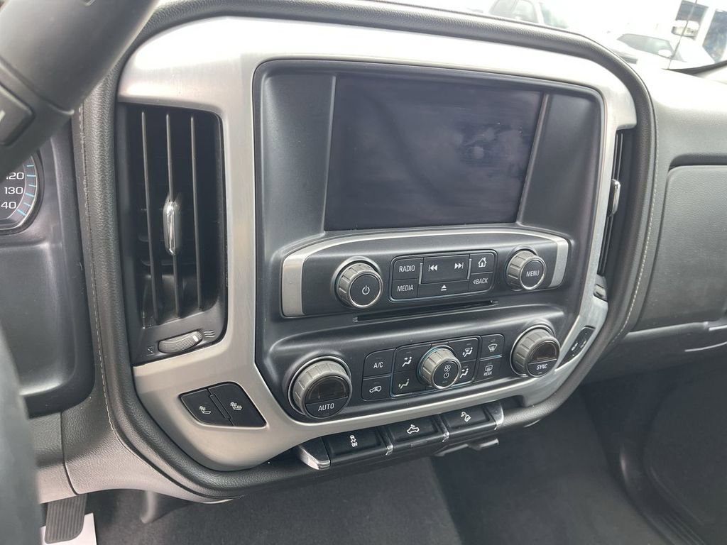Used 2019 GMC Sierra 1500 SLE w/ SLE Value Package AWD/4WD image 6