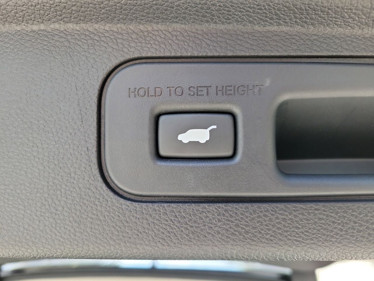 Used 2025 Honda Odyssey EX-L image 8