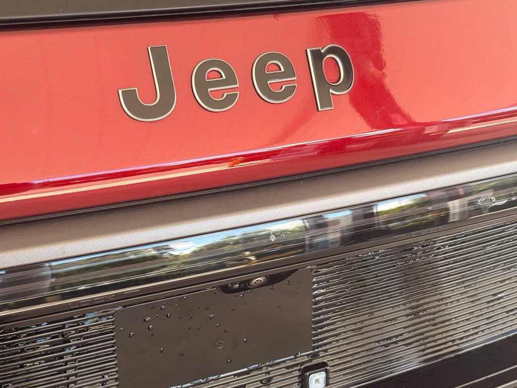 New 2026 Jeep Grand Wagoneer Limited AWD/4WD image 35