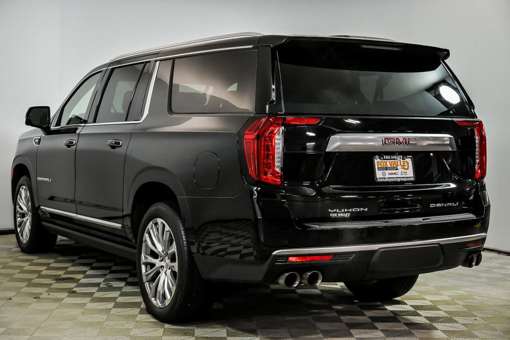 Used 2023 GMC Yukon XL Denali AWD/4WD image 6
