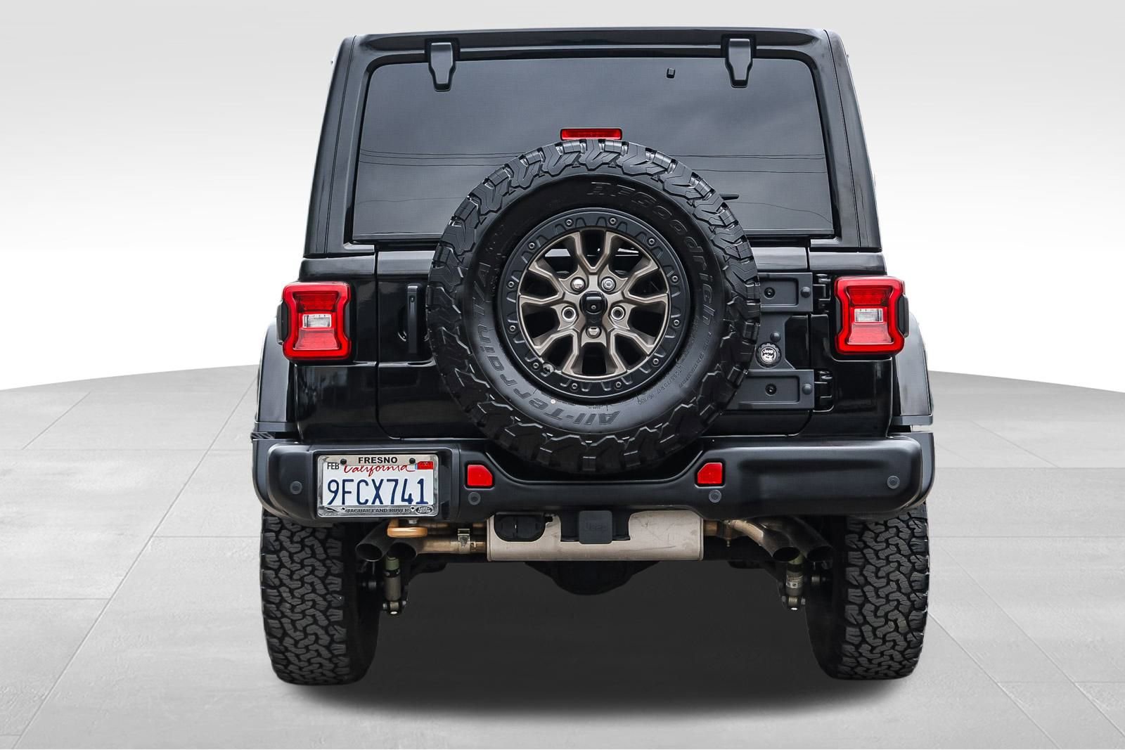 Used 2023 Jeep Wrangler Unlimited Rubicon 392 w/ Trailer Tow Package image 7