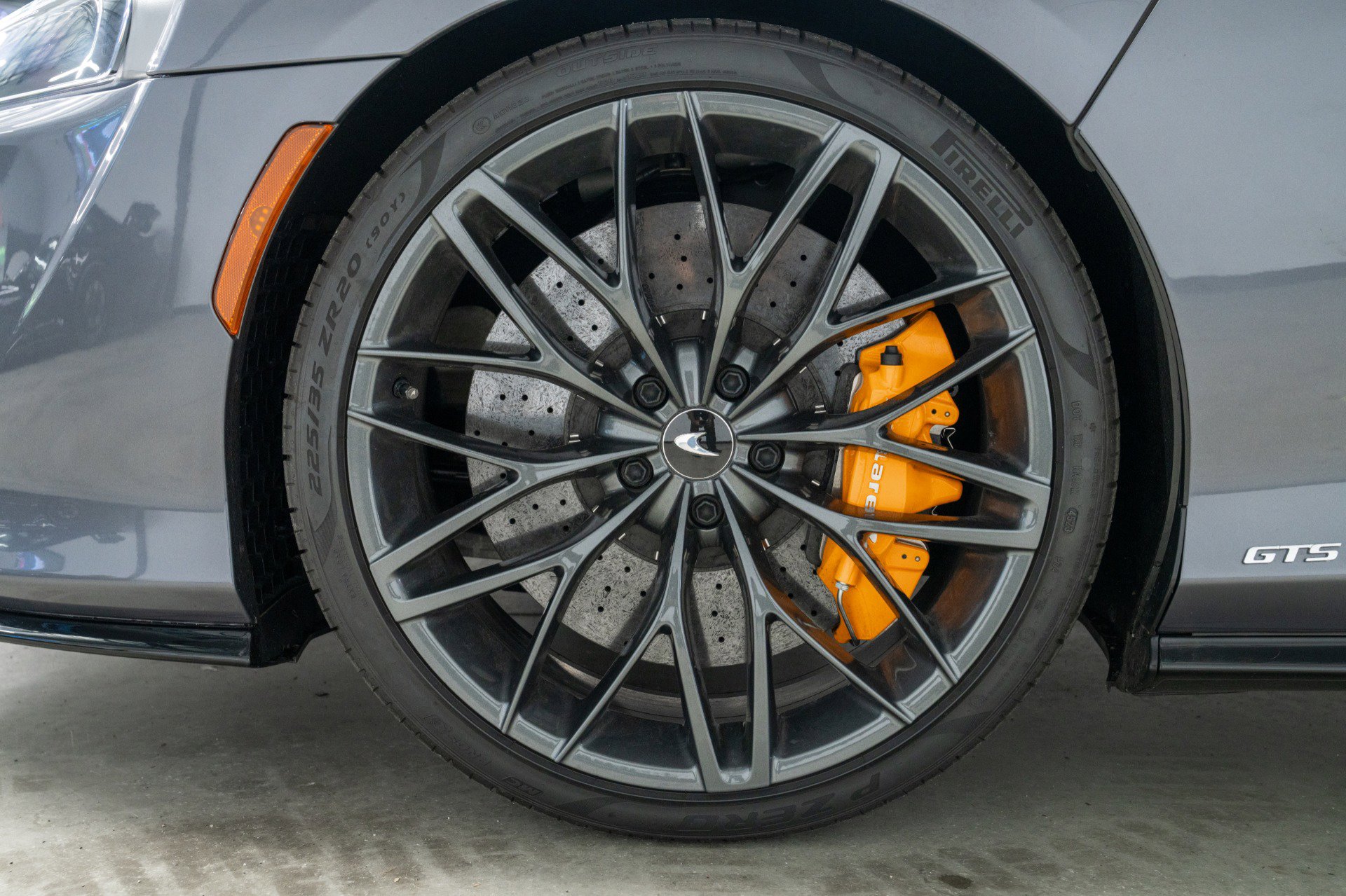 Used 2025 McLaren GTS RWD image 9