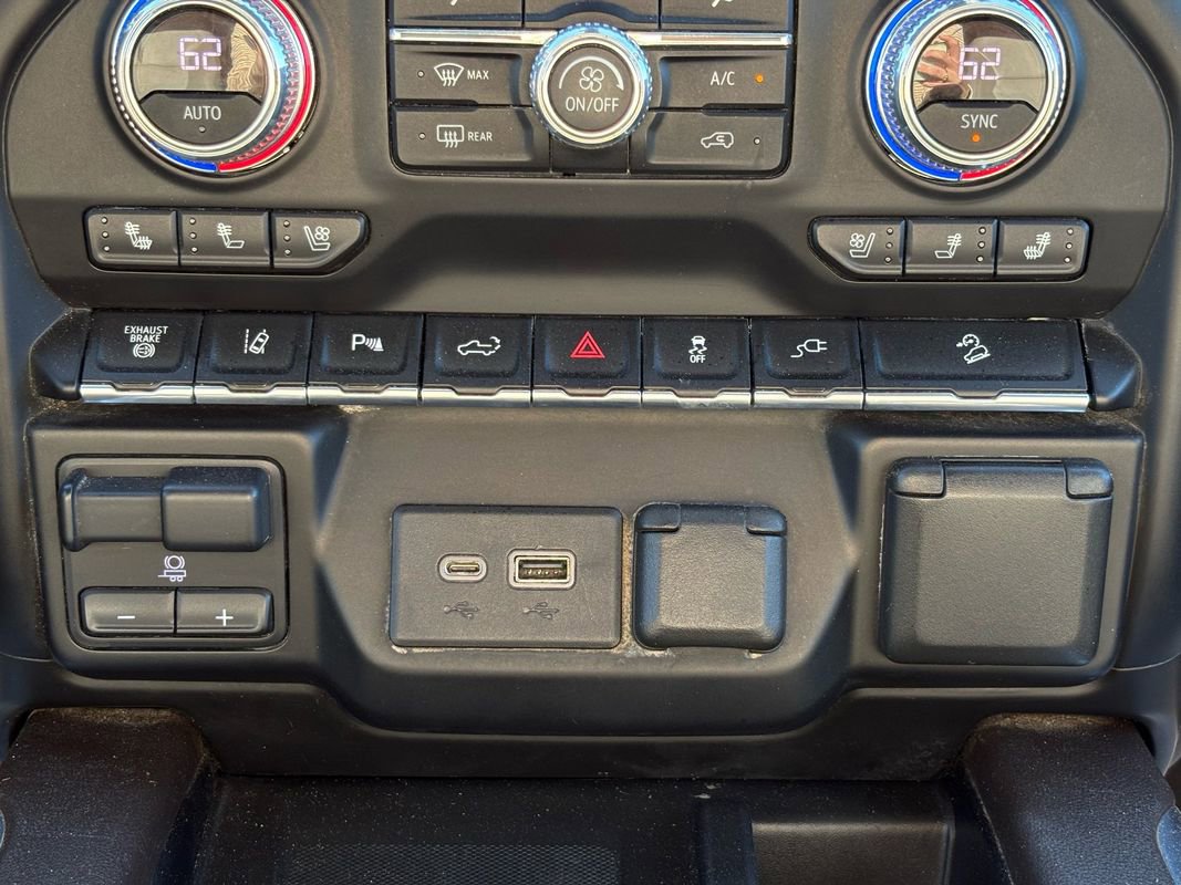 Used 2020 GMC Sierra 2500 SLT w/ SLT Premium Plus Package AWD/4WD image 47