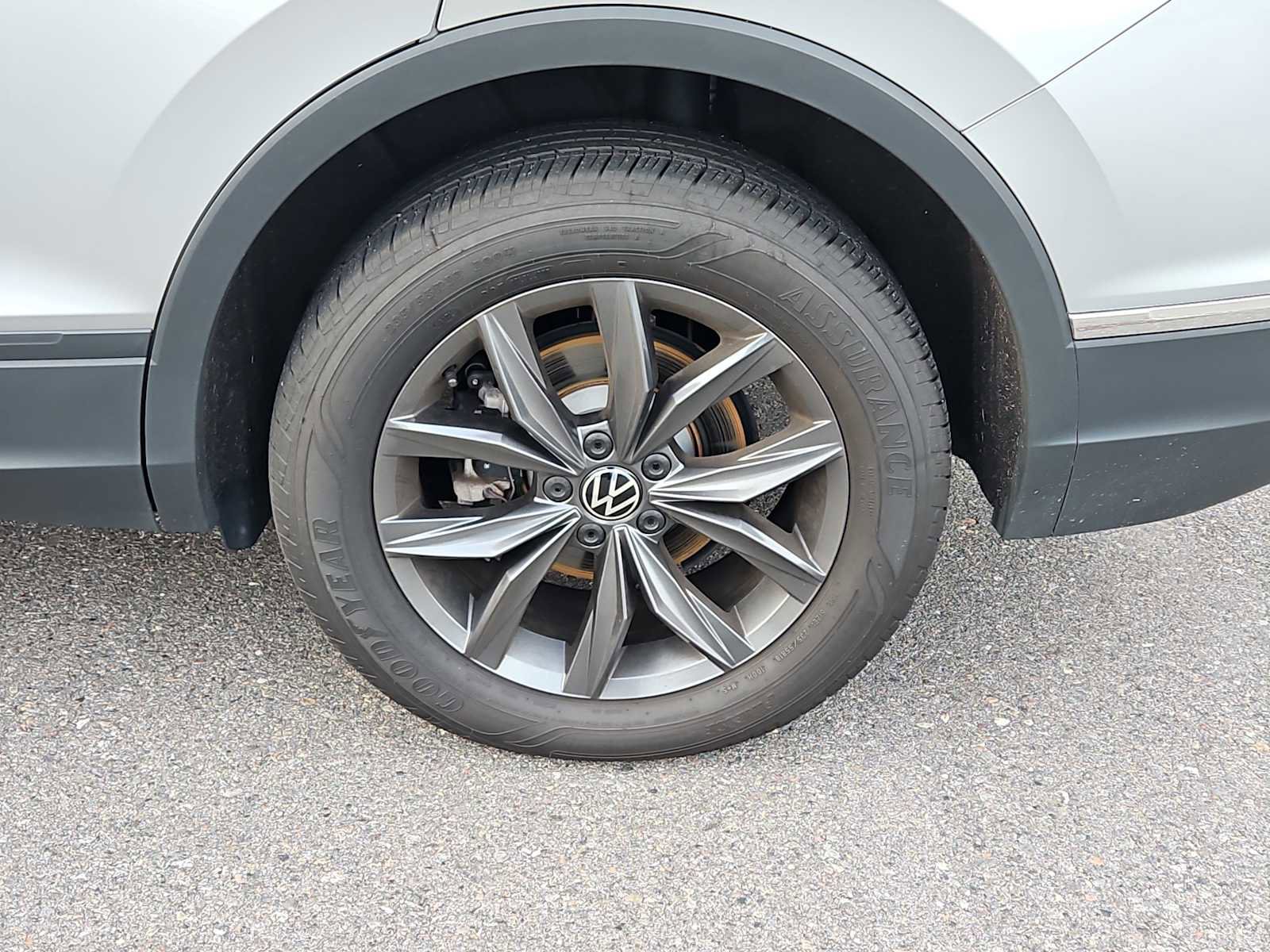 Used 2024 Volkswagen Tiguan Wolfsburg Edition image 8