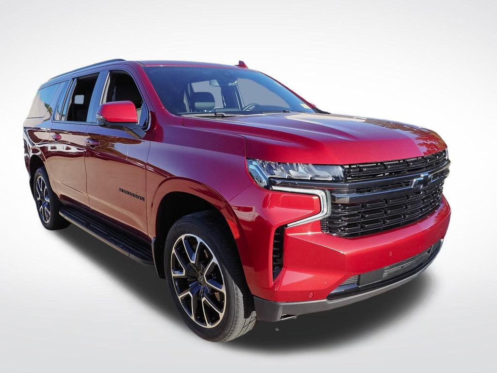 Used 2022 Chevrolet Suburban RST w/ Luxury Package AWD/4WD image 4