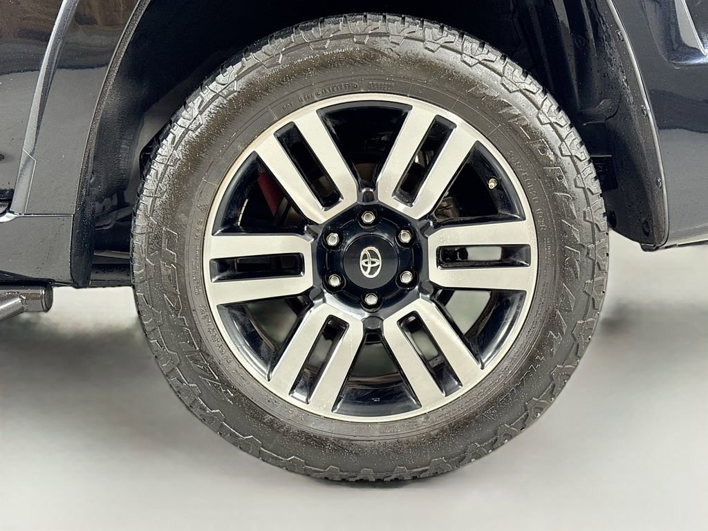 Used 2019 Toyota 4Runner Limited AWD/4WD image 11