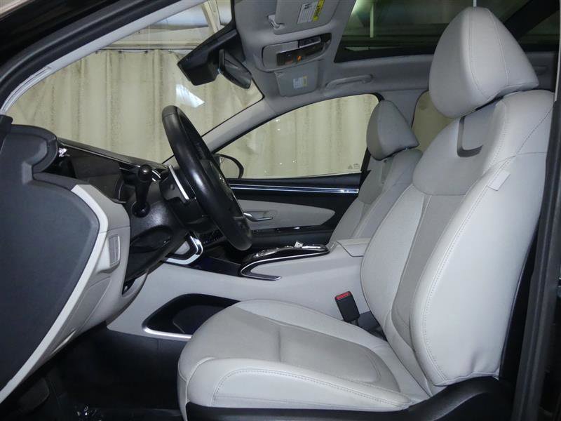 Used 2024 Hyundai Tucson Limited image 22