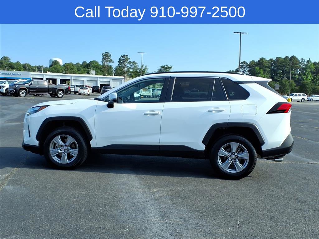 Used 2024 Toyota RAV4 XLE FWD image 4