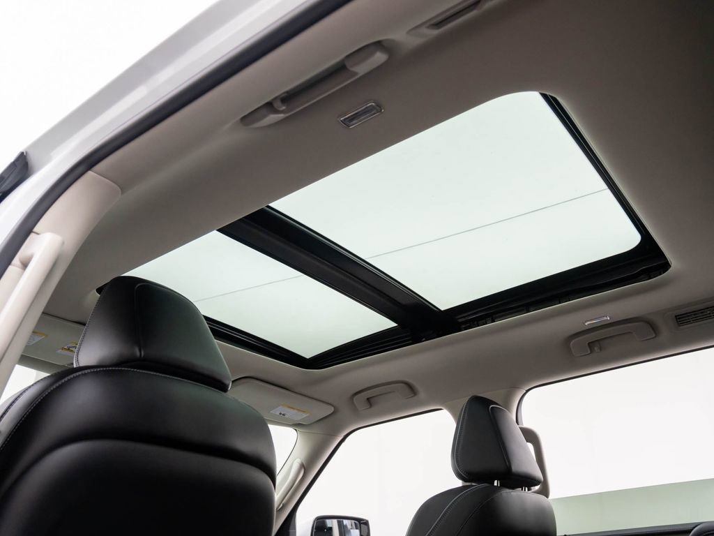 New 2026 INFINITI QX80 Luxe w/ Cargo Package image 19