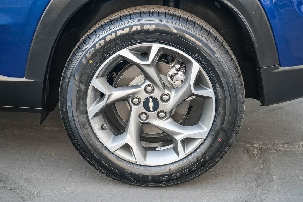 Used 2024 Chevrolet Trax LT w/ Driver Confidence Package FWD image 10