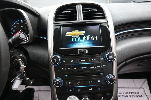 Used 2015 Chevrolet Malibu LT FWD image 10