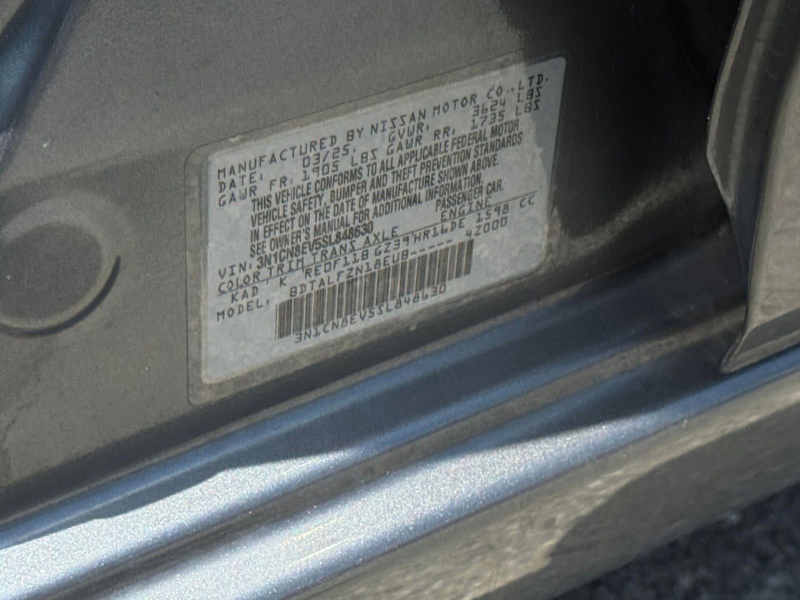 Used 2025 Nissan Versa SV FWD image 28