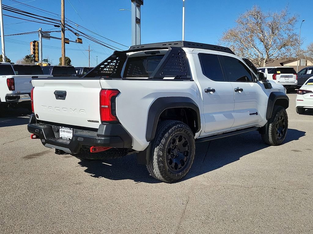 Used 2024 Toyota Tacoma Trailhunter image 11