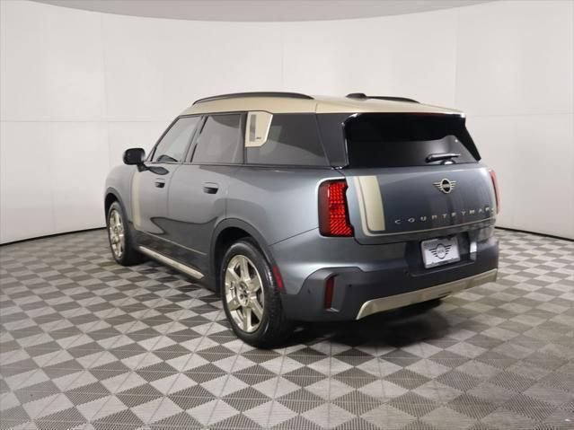 New 2025 MINI Cooper Countryman SE w/ Comfort Package Max image 7