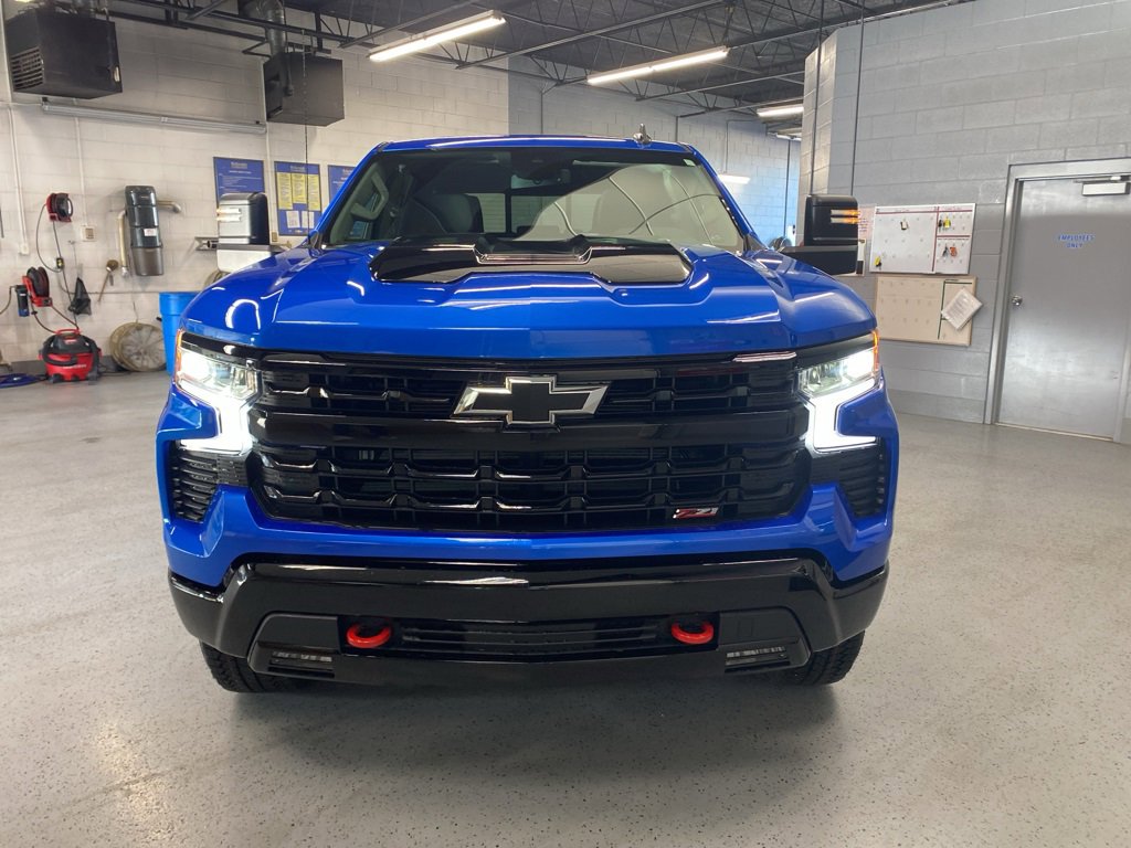New 2026 Chevrolet Silverado 1500 LT Trail Boss w/ Convenience Package II image 2